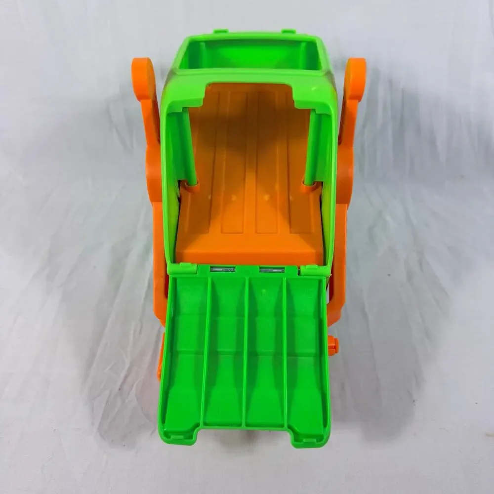 Fisher Price 2021 Little People Green Recycling Garbage Truck GWD29